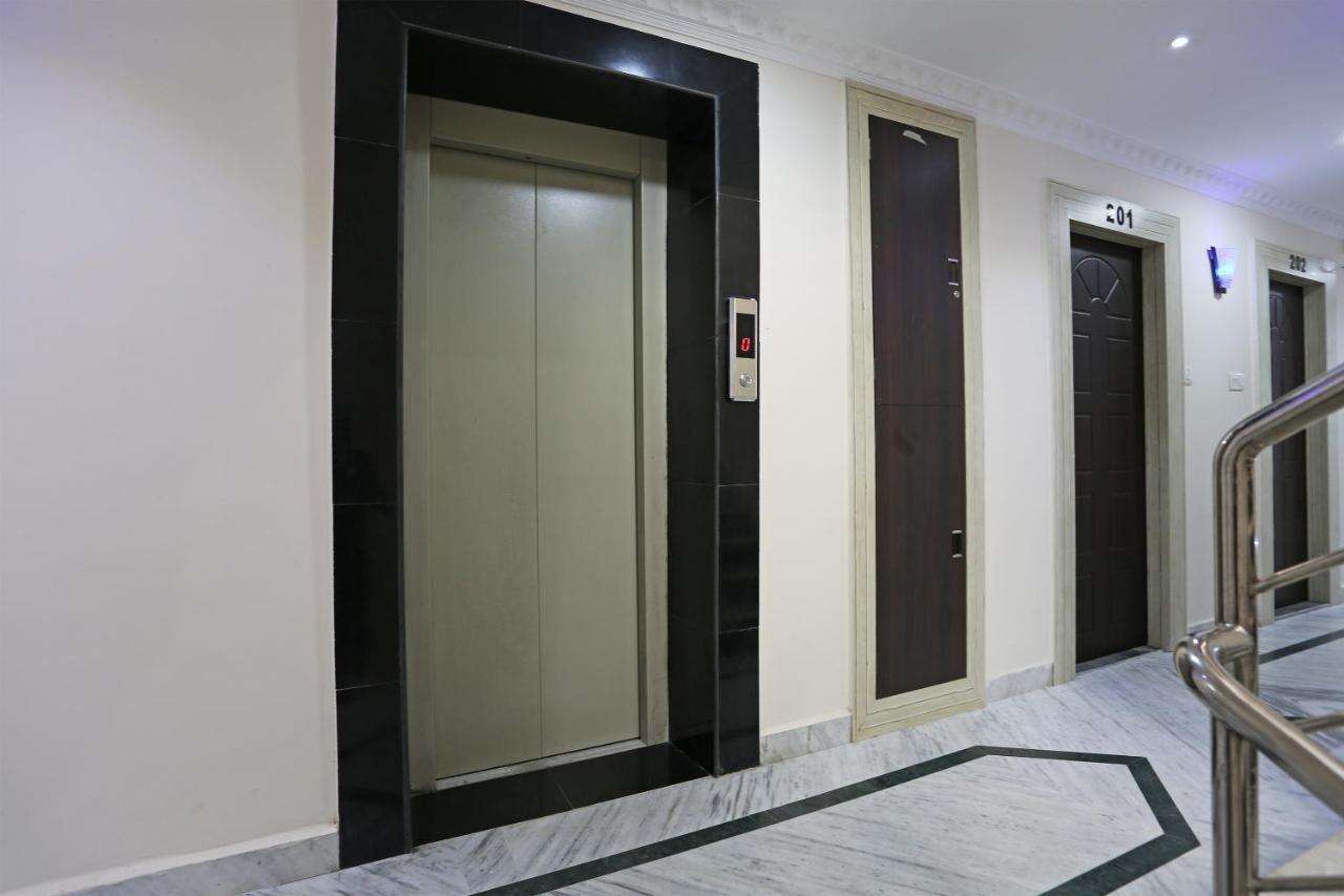 Oyo Flagship 9964 Hotel Shine Bhubaneswar Esterno foto