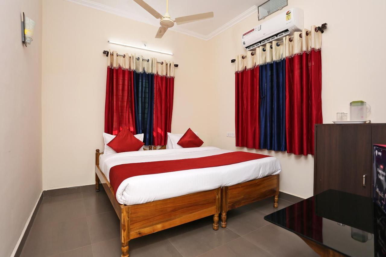 Oyo Flagship 9964 Hotel Shine Bhubaneswar Esterno foto