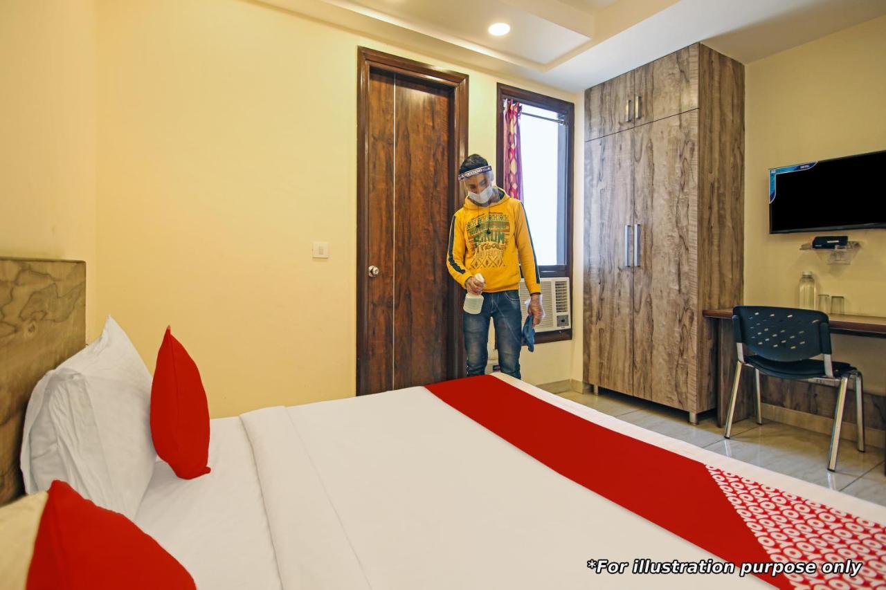 Oyo Flagship 9964 Hotel Shine Bhubaneswar Esterno foto